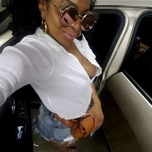 Meet your Posher, Janay